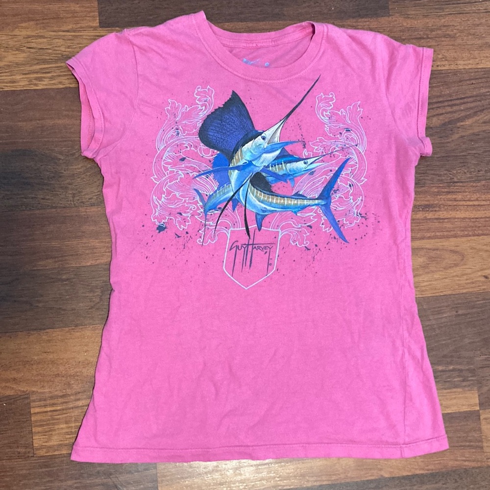 🌺 3/$12 Guy Harvey t-shirt, girls size large, pink